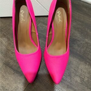 Qupid Hot Pink Heels